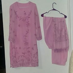 Girls formal shalwar and Kameez